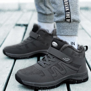 Men's Winter Cotton Shoes  Plus Velvet Warm Sports Snow Boots