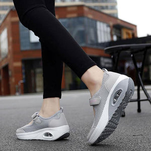 Women's Stretchable Breathable Lightweight Walking Shoes