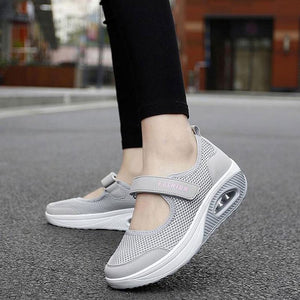 Women's Stretchable Breathable Lightweight Walking Shoes